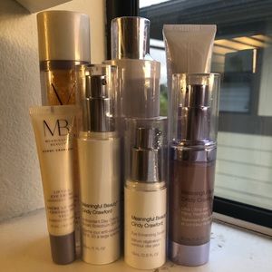 Meaningful Beauty Makeup - Meaningful beauty set 🥳 Meaningful Beauty Makeup - Meaningful beauty set 🥳